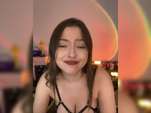 Lisuniyaa live cam on BongaCams