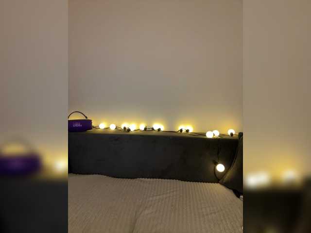 Lisuniyaa live cam on BongaCams