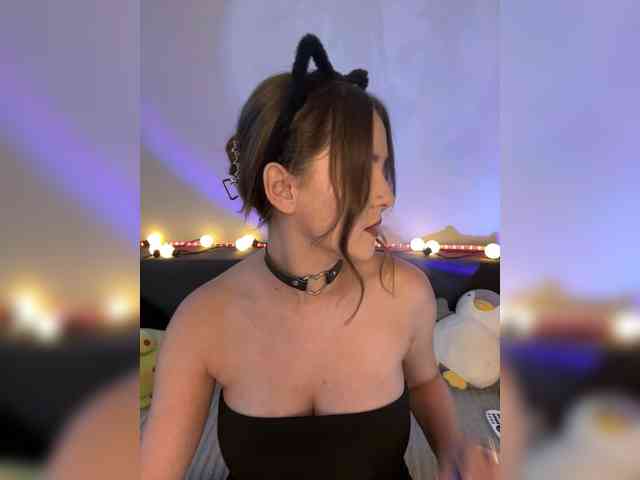 Lisuniyaa Lisuniyaa