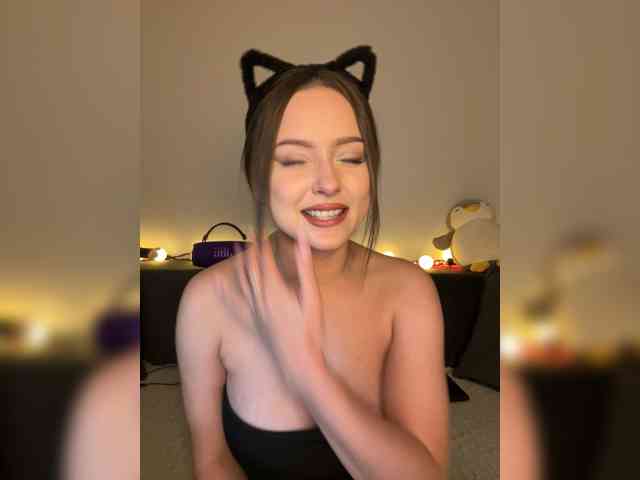 Lisuniyaa webcam