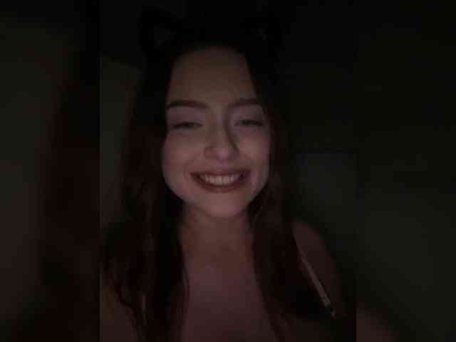 Lisuniyaa webcam