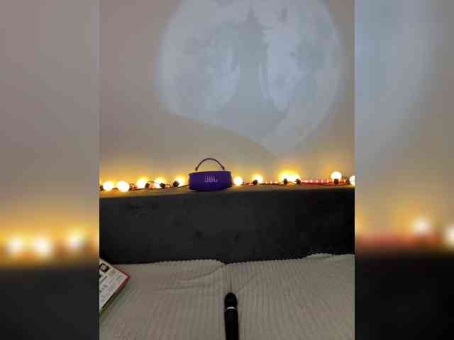 Lisuniyaa webcam