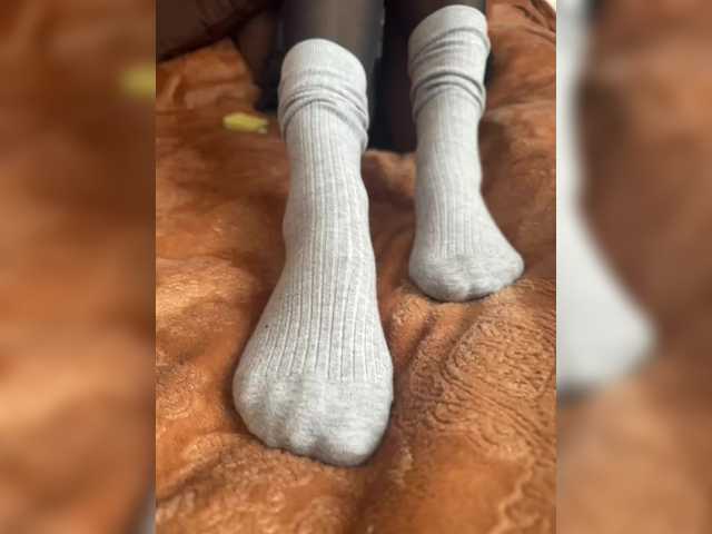 Feet-sweet-little-girl