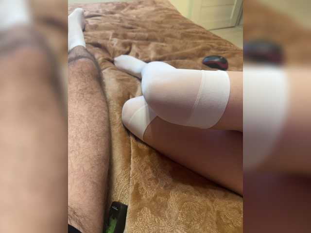 Feet-sweet-little-girl