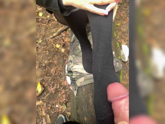 go to chat with Feet-sweet-little-girl