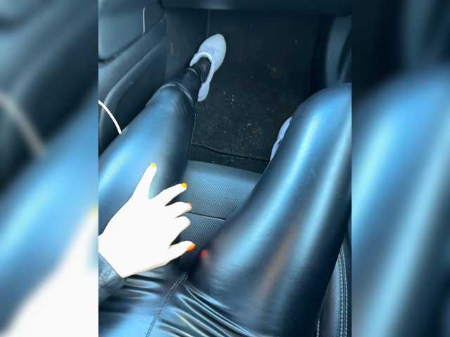Feet-sweet-little-girl