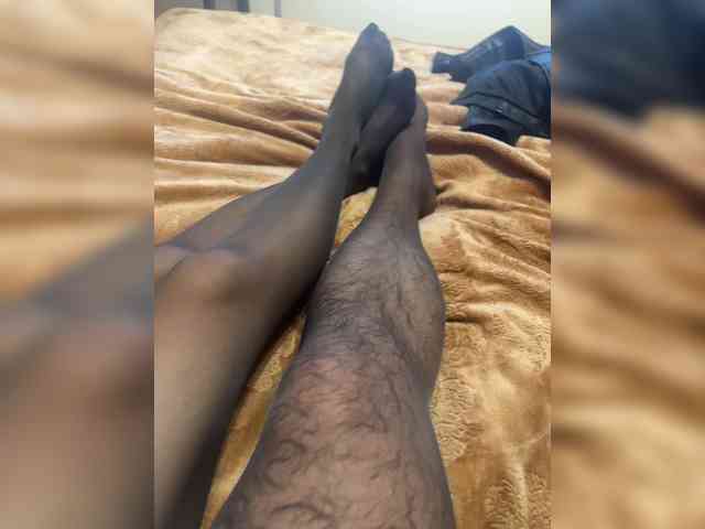 Feet-sweet-little-girl Sex Cam Show