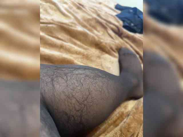 Feet-sweet-little-girl Sex Cam Show