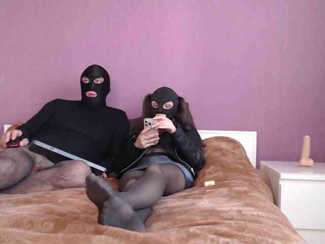 Feet-sweet-little-girl Sex Cam Show