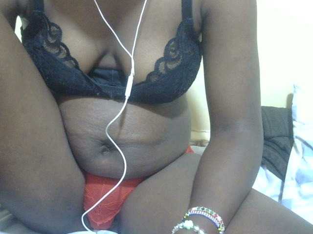Sweetlove88 live cam on BongaCams