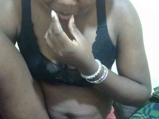Sweetlove88 webcam