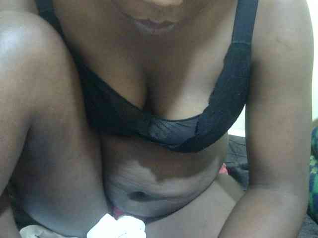 Sweetlove88 webcam