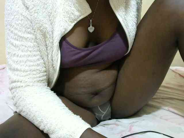 Sweetlove88 webcam