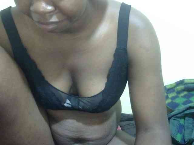 Sweetlove88 webcam