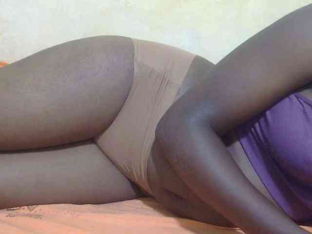 Sweetlove88 webcam
