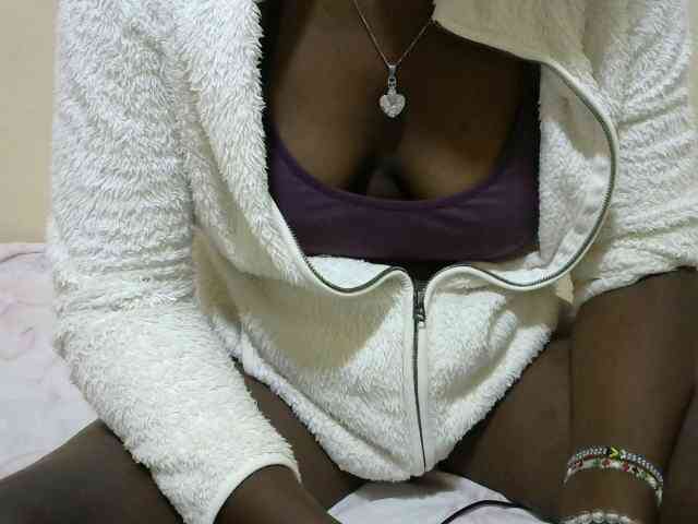 Sweetlove88 webcam