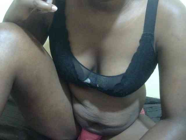 Sweetlove88 webcam