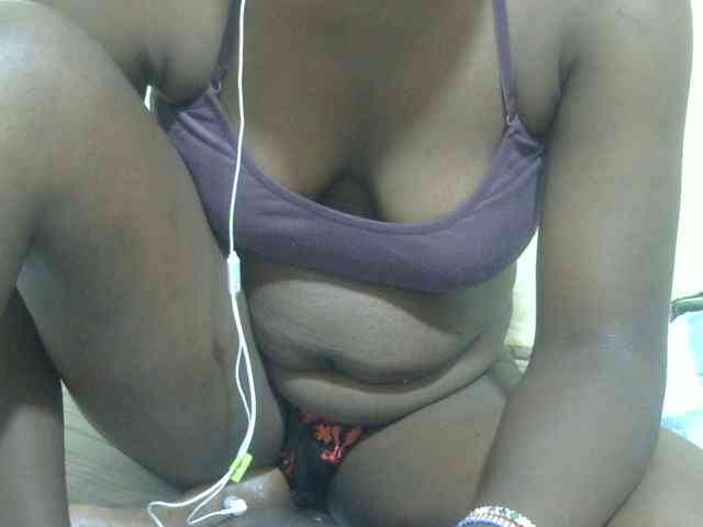 Sweetlove88 webcam