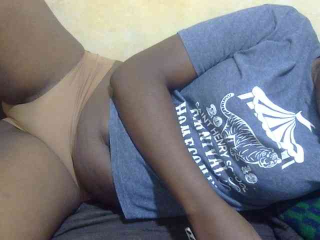 Sweetlove88 webcam