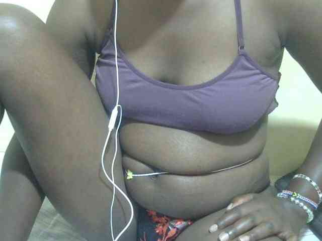 Sweetlove88 webcam