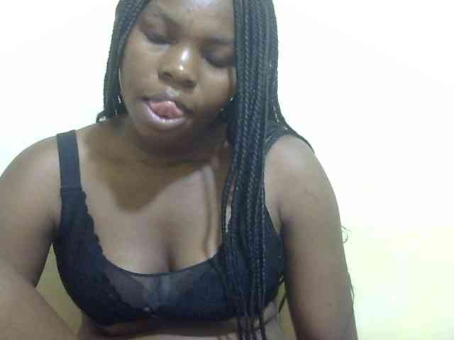 Sweetlove88 webcam
