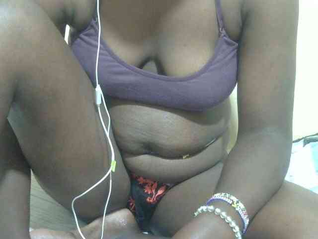 Sweetlove88 webcam
