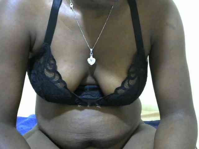 Sweetlove88 webcam