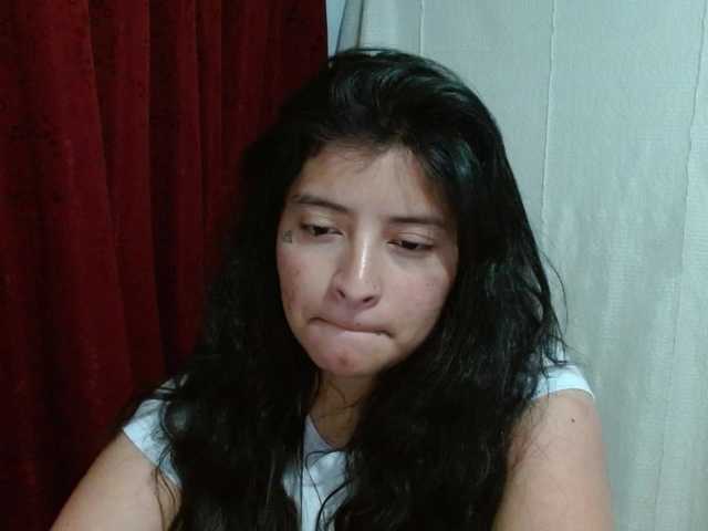 saralo's BongaCams show and profile