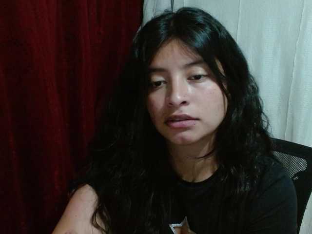 saralo's BongaCams show and profile