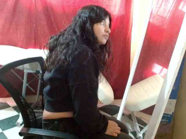 Saralo - Girl 