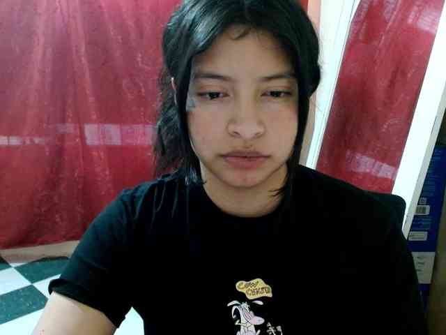 saralo Live Webcam on BongaCams