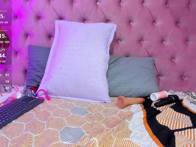 Natasha-wishx live cam on BongaCams