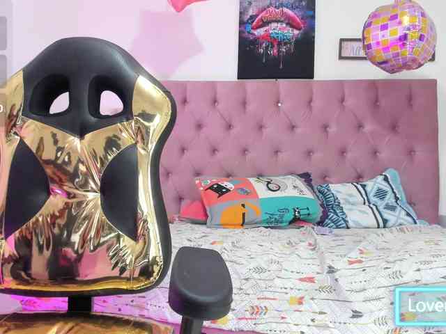 Natasha-wishx webcam