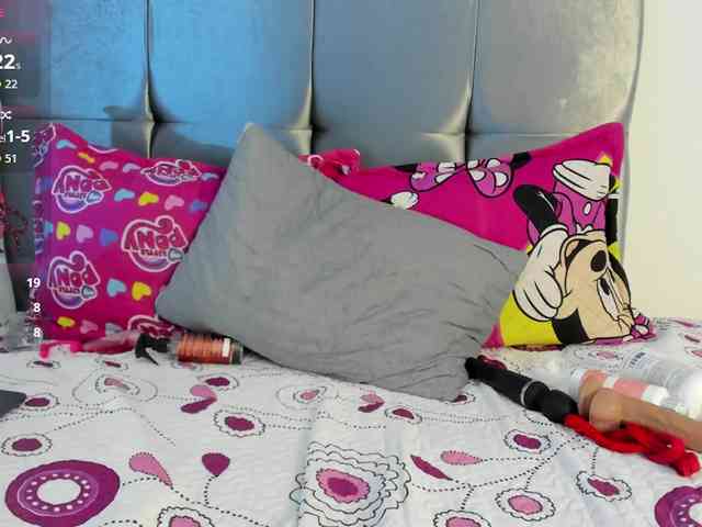 Natasha-wishx webcam