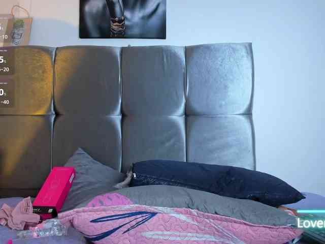 Natasha-wishx webcam