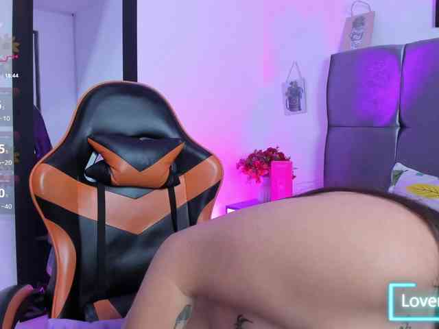 Natasha-wishx webcam