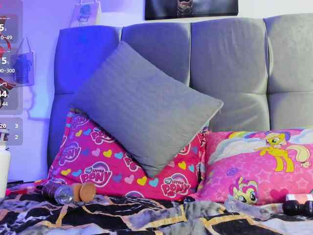Natasha-wishx webcam
