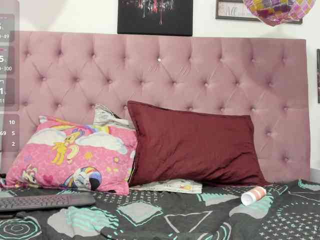 Natasha-wishx webcam