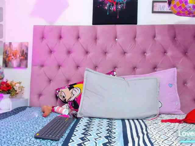 Natasha-wishx webcam