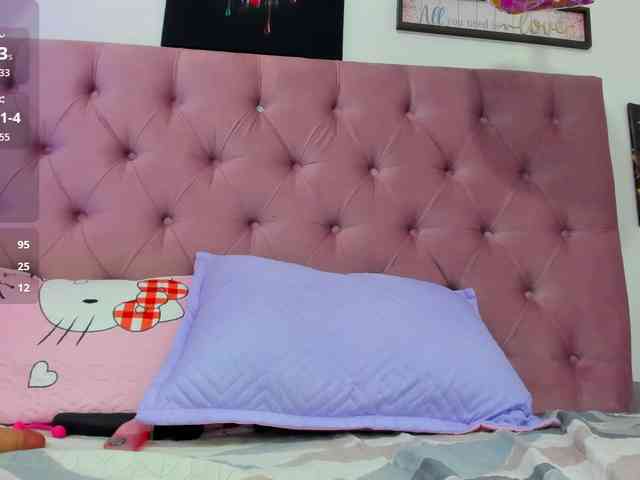 Natasha-wishx webcam