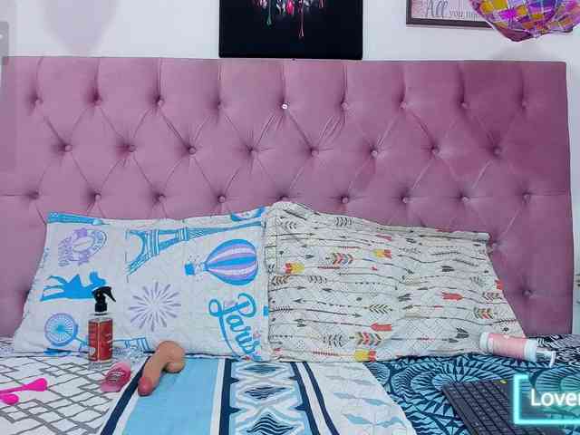 Natasha-wishx webcam