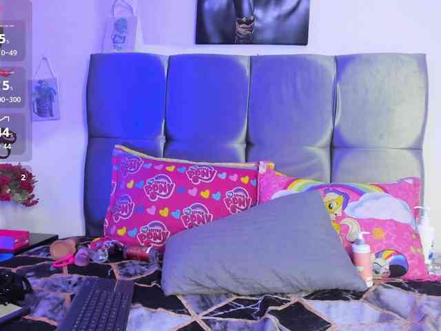 Natasha-wishx webcam