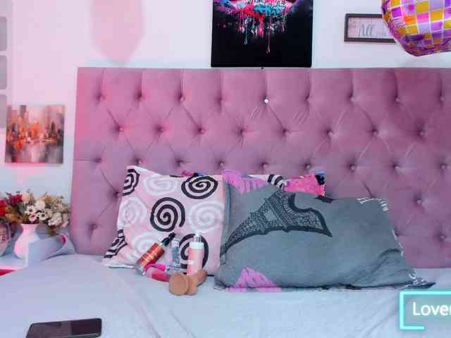 Natasha-wishx webcam