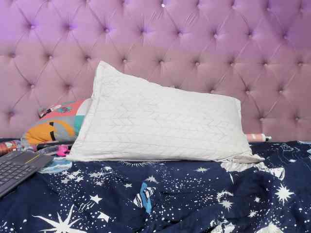 Natasha-wishx webcam