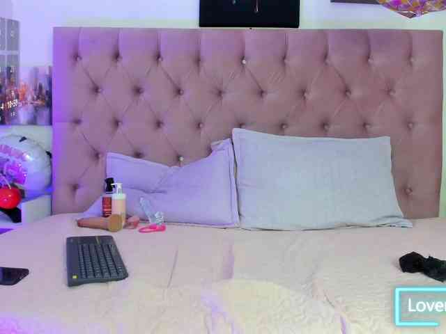 Natasha-wishx webcam