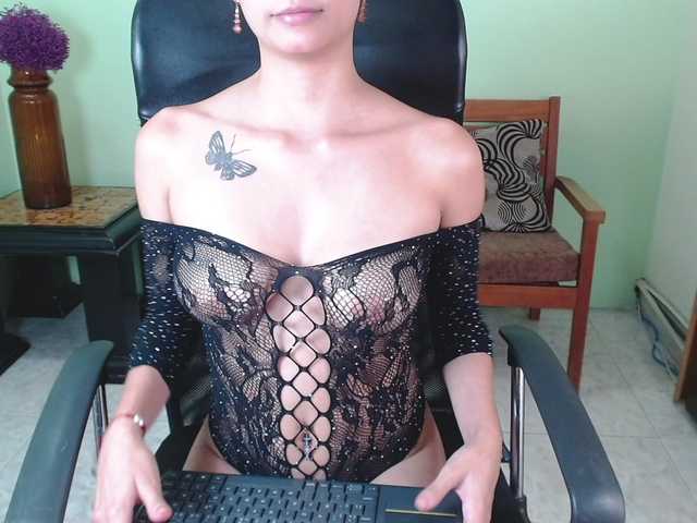 ChalonVera live cam on BongaCams
