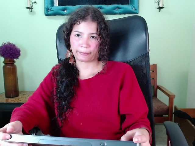 ChalonVera live cam on BongaCams