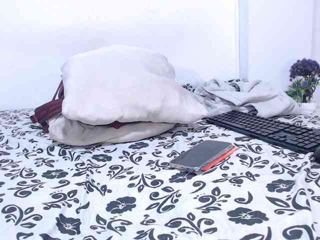 Angelina-fiory webcam