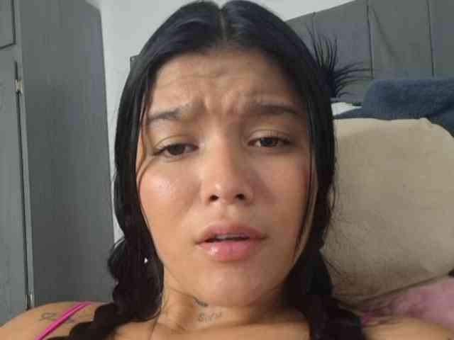 Rhianaandaxel Rhianaandaxel