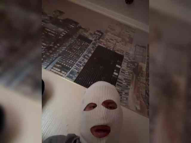 ChaseMePlease webcam